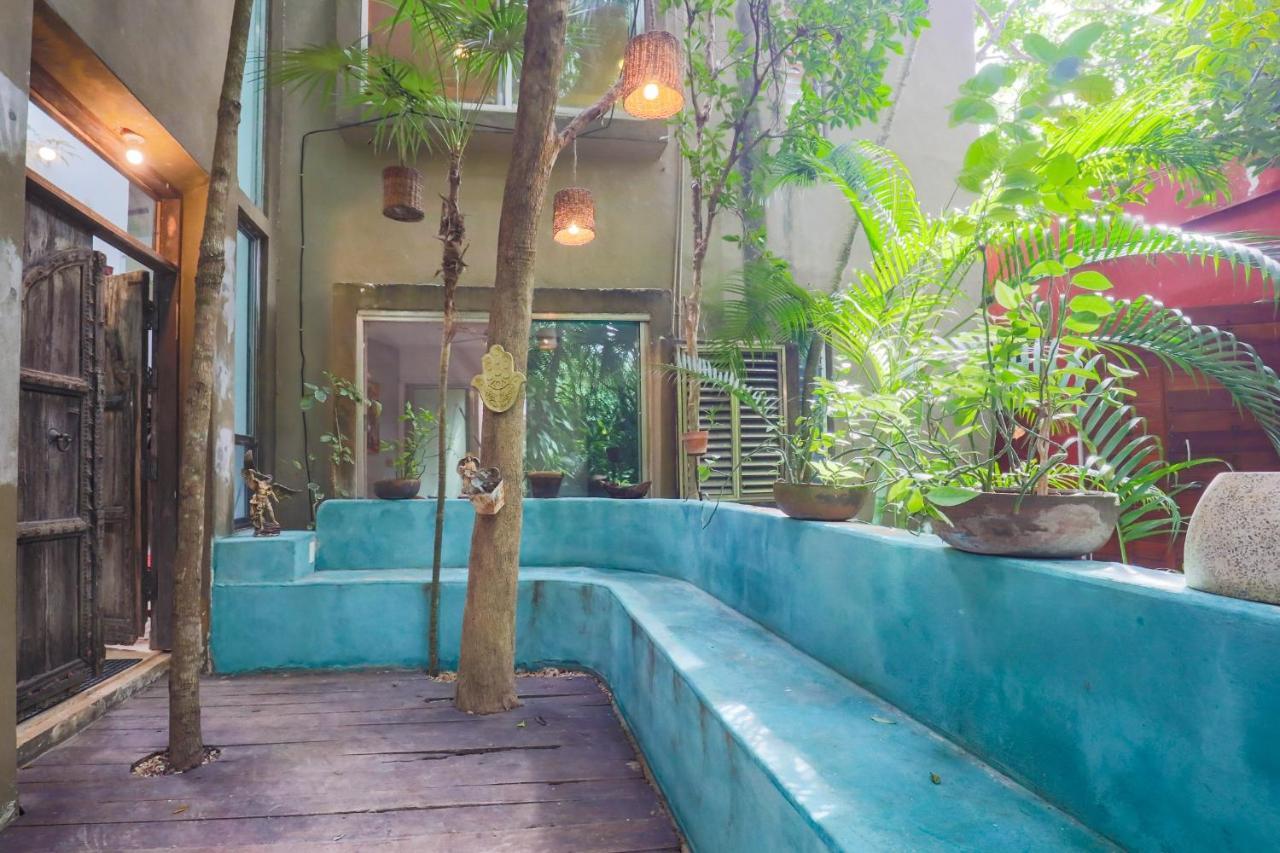 Guest House La Aldea Holistic Experience Cancún Kültér fotó