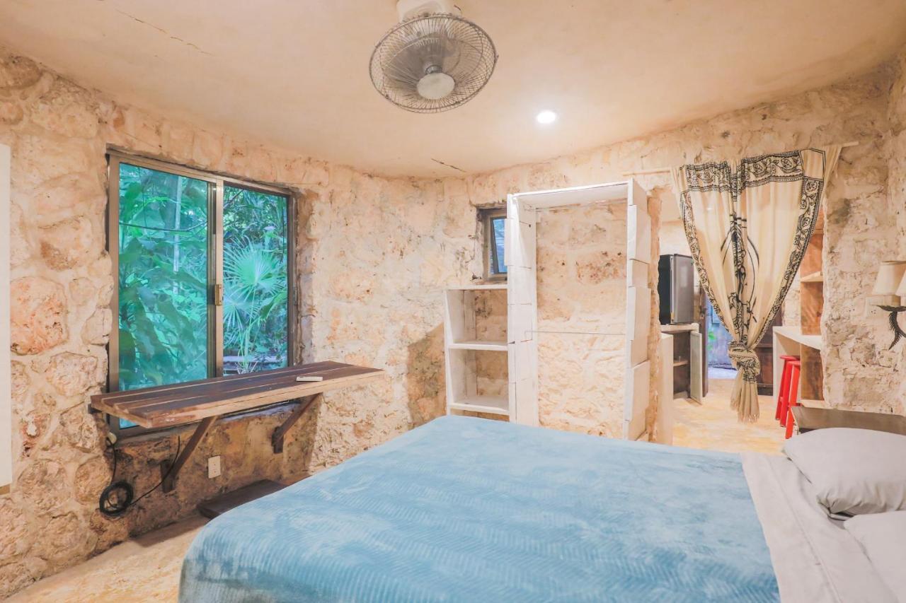Guest House La Aldea Holistic Experience Cancún Kültér fotó