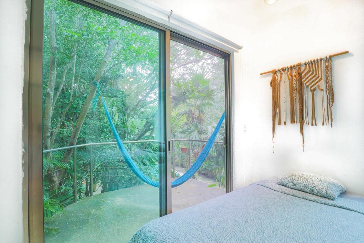 Guest House La Aldea Holistic Experience Cancún Kültér fotó